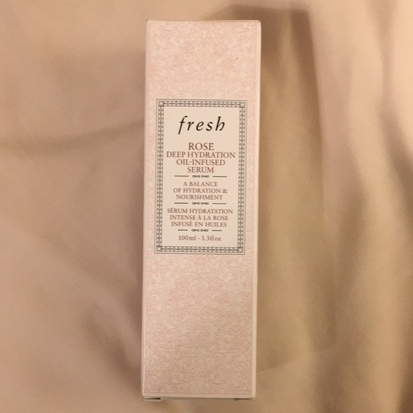 Fresh Rose Deep Hydration Oil-Infused Serum